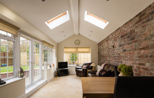 Lower Catesby single storey extension leads
